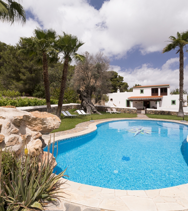 Resa estates rental in jesus 2022 finca private pool in Ibiza house main photo.jpg